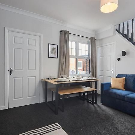 Cosy 3-Bedroom House In Seaham - Street Parking Dış mekan fotoğraf